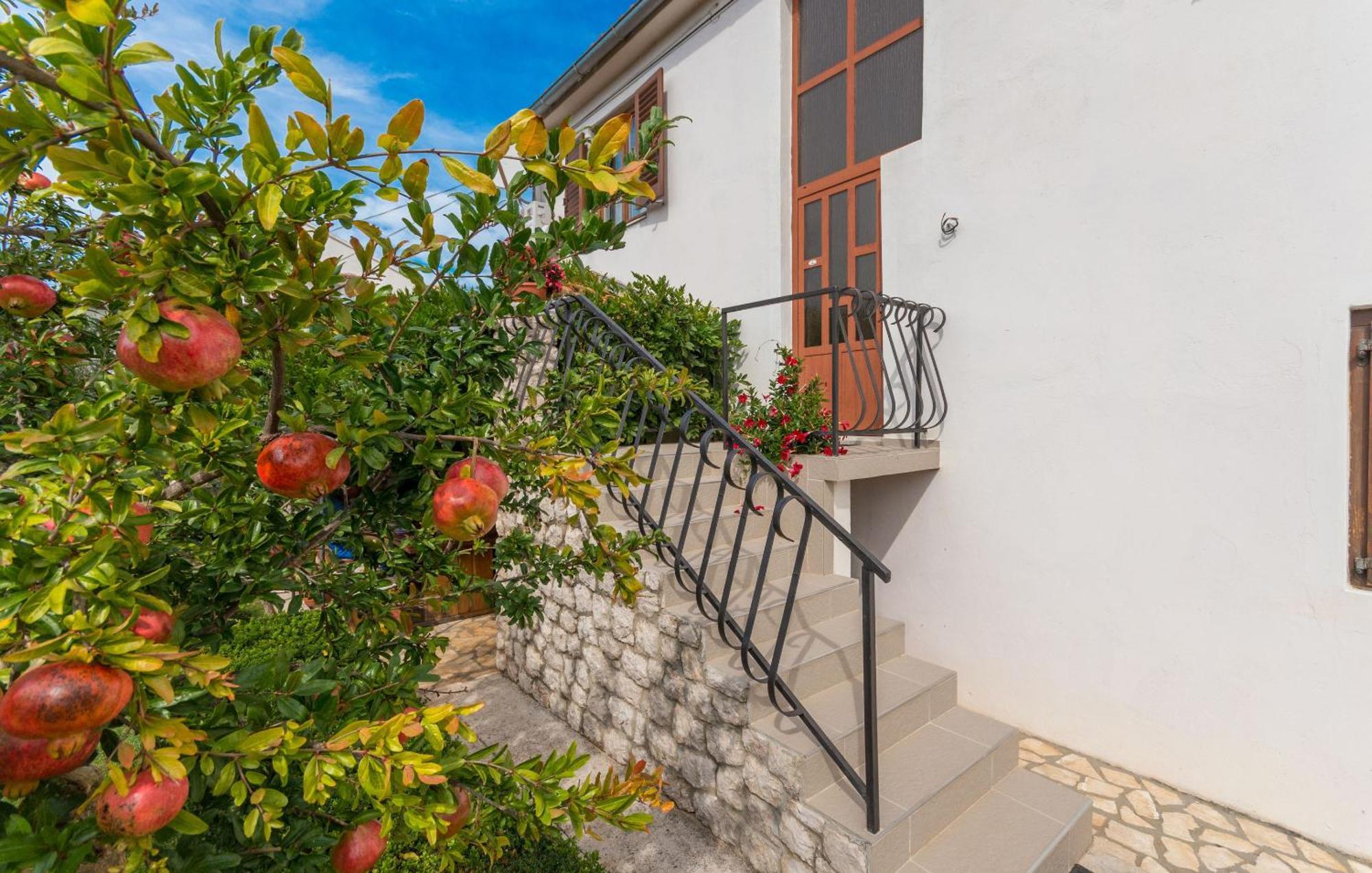 Apartment Blazenka - 20M From The Sea Tkon Εξωτερικό φωτογραφία