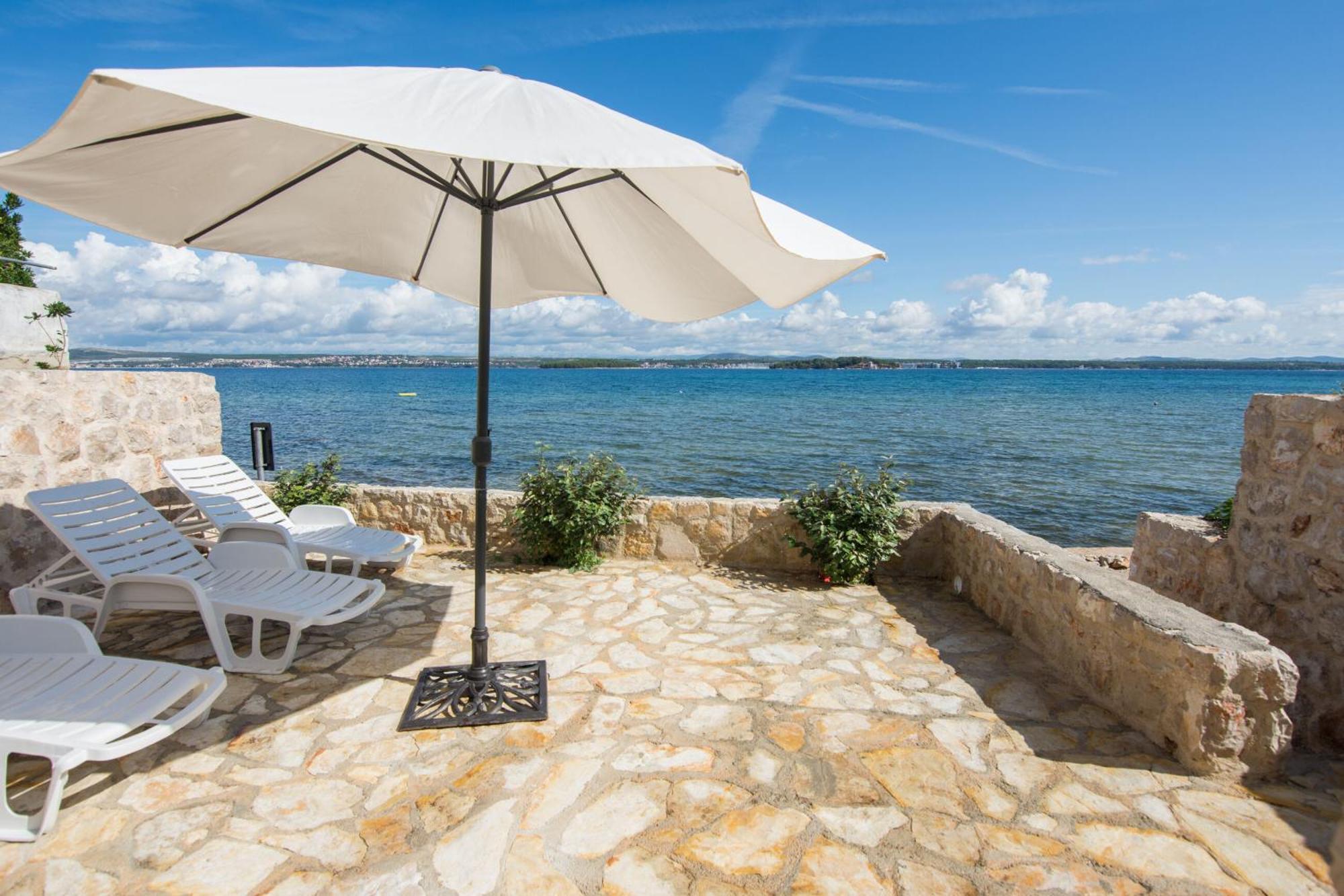 Apartment Blazenka - 20M From The Sea Tkon Εξωτερικό φωτογραφία
